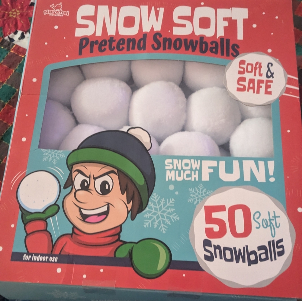 50 pretend snowballs